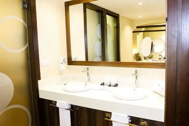 Junior Suite with Indoor Jacuzzi