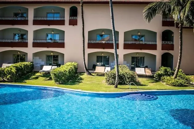 Majestic Junior Suite with Indoor and Outdoor Jacuzzi, Pool Access