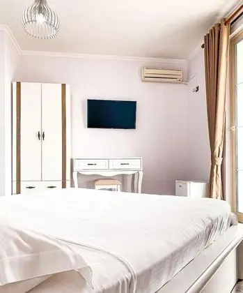 Tek Büyük Yataklı Oda, Deniz Manzaralı