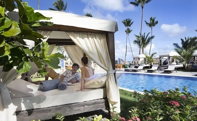 Elegance Club Swim Up Suite with Jacuzzi - Adults Only
