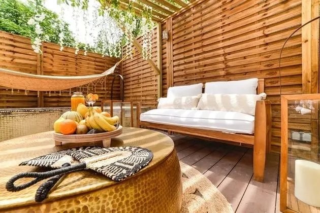Honeymoon Apart Daire, Banyolu/Duşlu