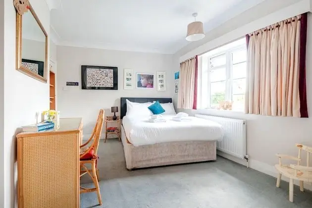 Family Ev (5 Bedrooms)