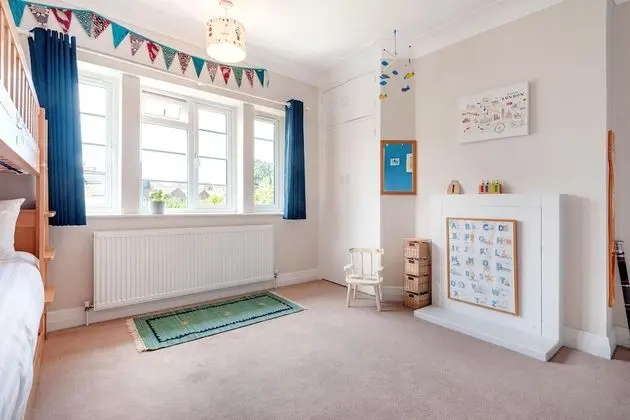 Family Ev (5 Bedrooms)