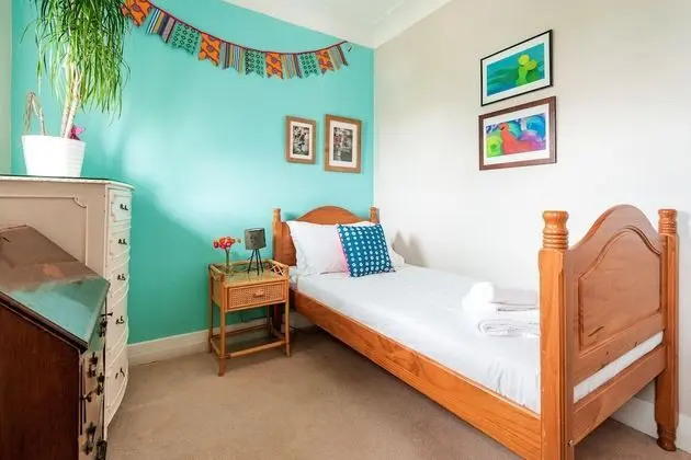 Family Ev (5 Bedrooms)