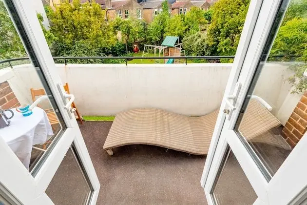 Family Ev (5 Bedrooms)