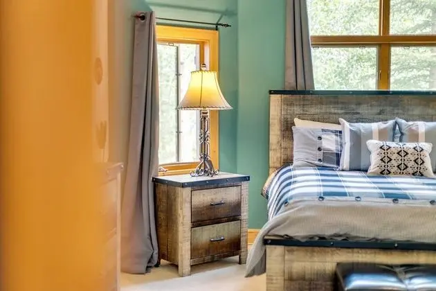 Ev, Birden Çok Yatak (Majestic Lodge Retreat Amenities & Vi)