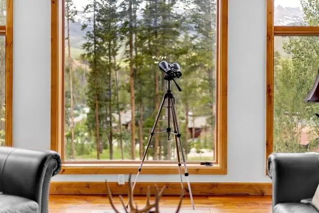 Ev, Birden Çok Yatak (Majestic Lodge Retreat Amenities & Vi)