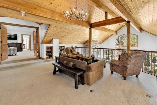 Ev, Birden Çok Yatak (Majestic Lodge Retreat Amenities & Vi)