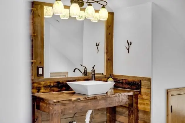 Ev, Birden Çok Yatak (Majestic Lodge Retreat Amenities & Vi)