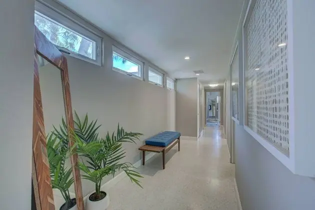Ev (Majestic Mid-Century Modern Pool Home)