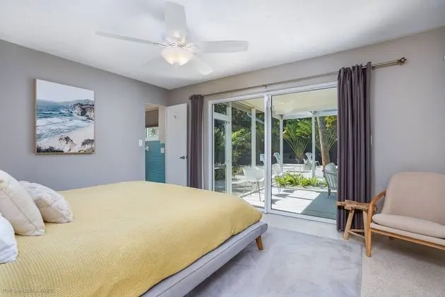 Ev (Majestic Mid-Century Modern Pool Home)