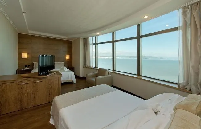 Executive Oda (Vista Panorâmica para o mar)