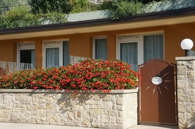 Junior Stüdyo Süit, Bahçeli