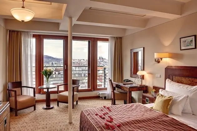 Deluxe Tek Büyük Yataklı Oda, Şehir Manzaralı