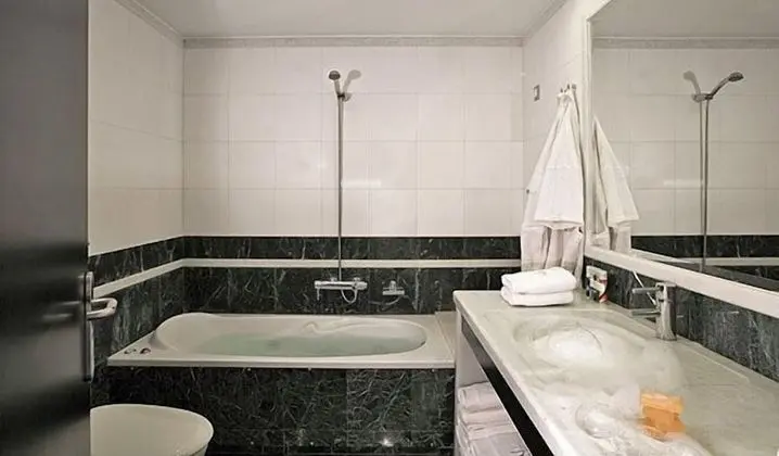 Double Room Sea View (East)