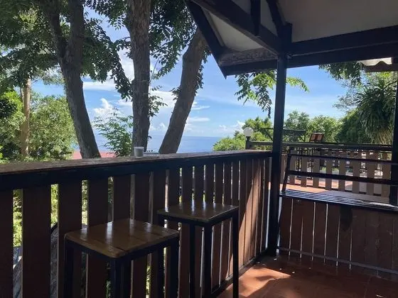 Bungalow with Sea View