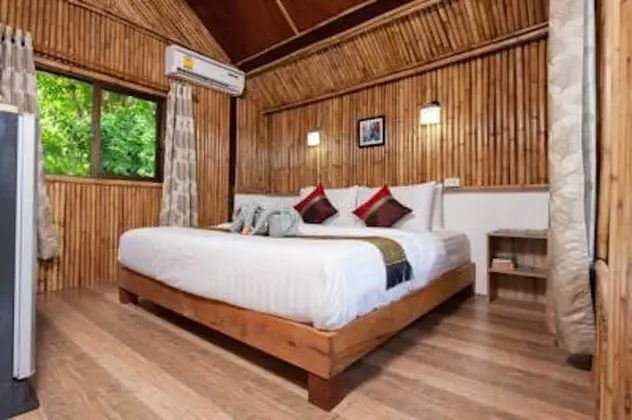 Bungalow with Sea View