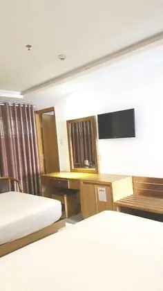 Standard Tek Büyük veya İki Ayrı Yataklı Oda, Penceresiz