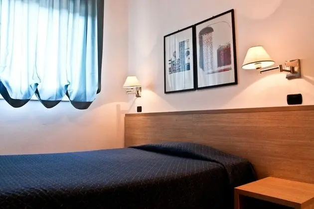Standard Tek Kişilik Oda, Bahçe Manzaralı