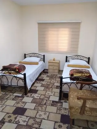 Basic Üç Kişilik Oda, 3 Tek Kişilik Yatak