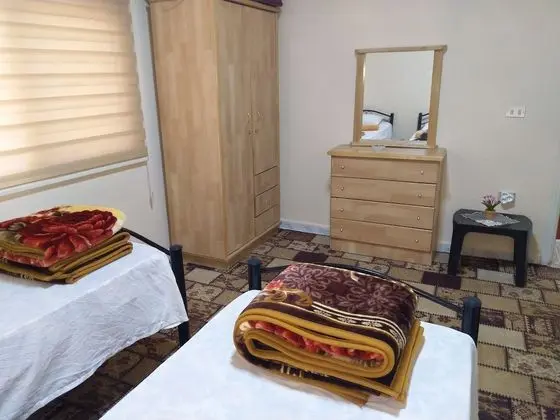 Tek Büyük veya İki Ayrı Yataklı Oda