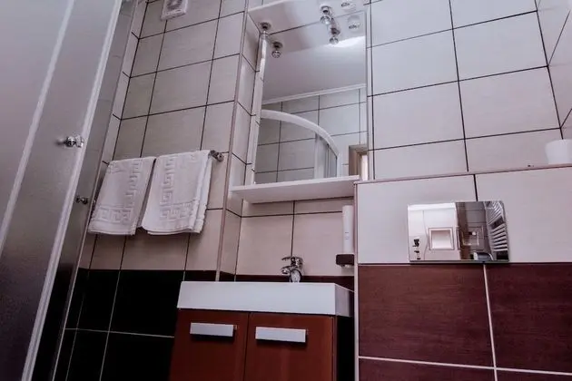 Tek Büyük veya İki Ayrı Yataklı Oda