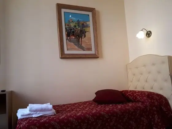 Tek Kişilik Oda