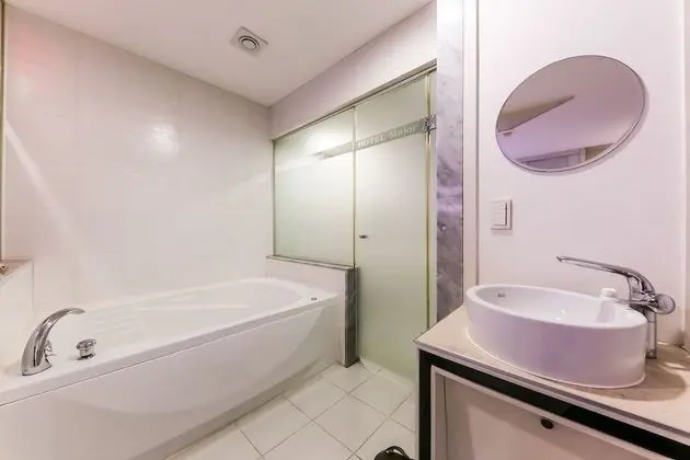 Classic Tek Kişilik Oda, Sigara İçilebilir