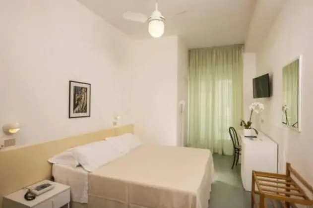 Classic Dört Kişilik Oda