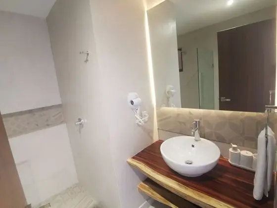 Luxury Villa, 3 Yatak Odası, Kişiye Özel Havuzlu, Zemin Kat