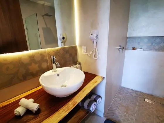 Luxury Apart Daire, 2 Yatak Odası, Bahçe Manzaralı