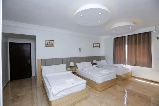 Triple Room Pyramids View