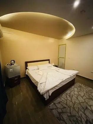 Twin Room Pyramids View