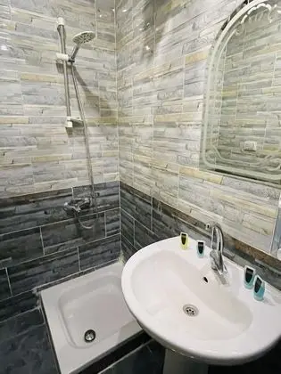 Twin Room Pyramids View