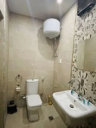 Twin Room Pyramids View