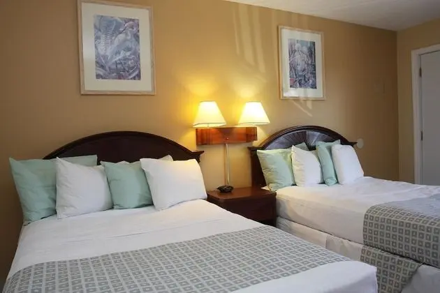 Two Double Beds, Ocean Front with Kitchenette