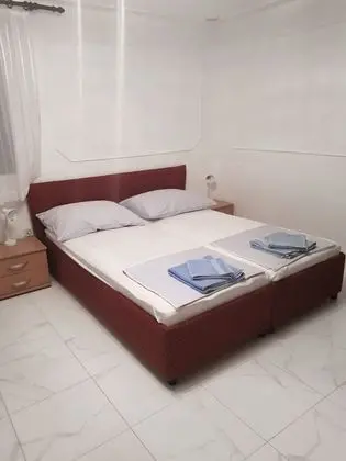 Apart Daire (Makaj - 80 m from the beach - A1(4))