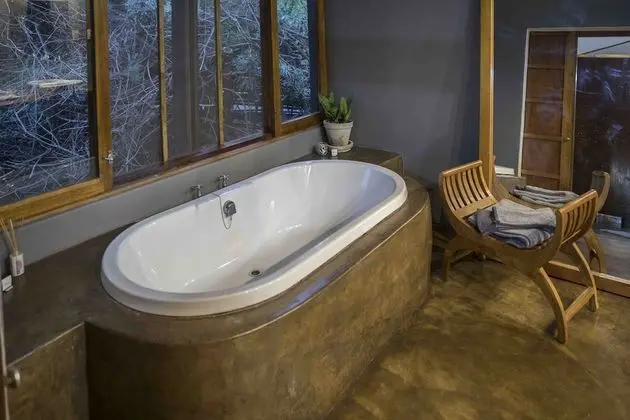 Honeymoon Tek Büyük Yataklı Oda