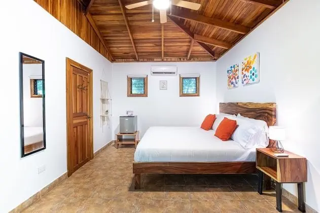 Comfort Oda, 1 En Büyük (King) Boy Yatak, Bahçe Manzaralı