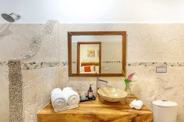 Comfort Oda, 1 En Büyük (King) Boy Yatak, Bahçe Manzaralı