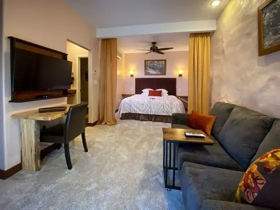 Luxury Süit, 1 En Büyük (King) Boy Yatak, Sigara İçilmez, Resort Manzaralı (Suite 1)