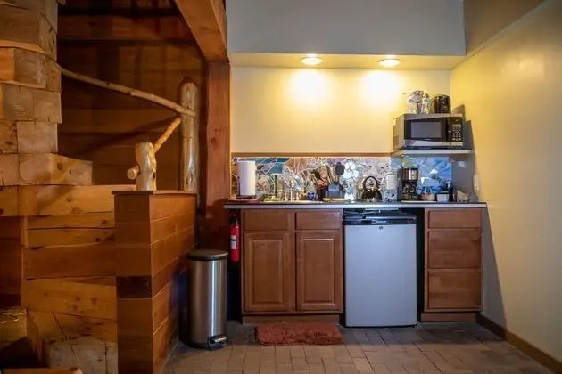Romantic Kır Evi, 1 En Büyük (King) Boy Yatak, Sigara İçilmez (Indigo Cottage)