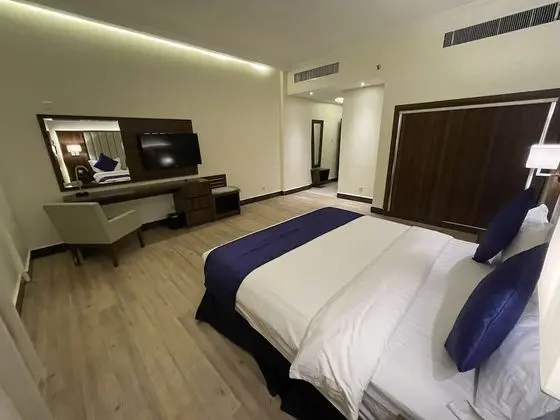 One Bedroom Apartment