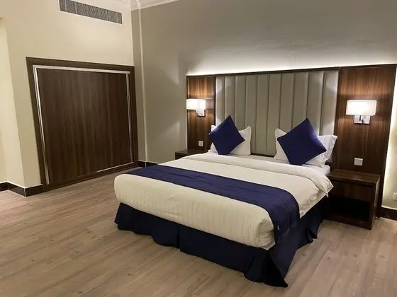 One Bedroom Apartment