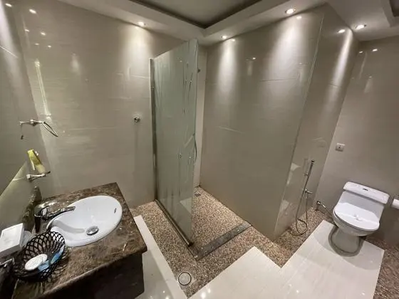 One Bedroom Apartment