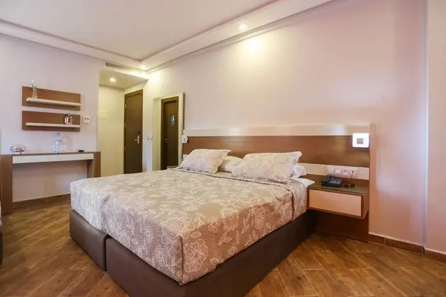 Tek Büyük veya İki Ayrı Yataklı Oda