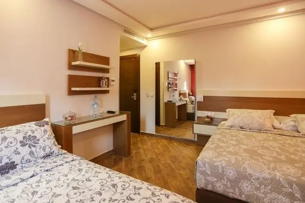 Üç Kişilik Oda, 3 Tek Kişilik Yatak