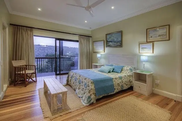 Deluxe Tek Büyük Yataklı Oda, Balkon, Nehir Manzaralı (Aloe)