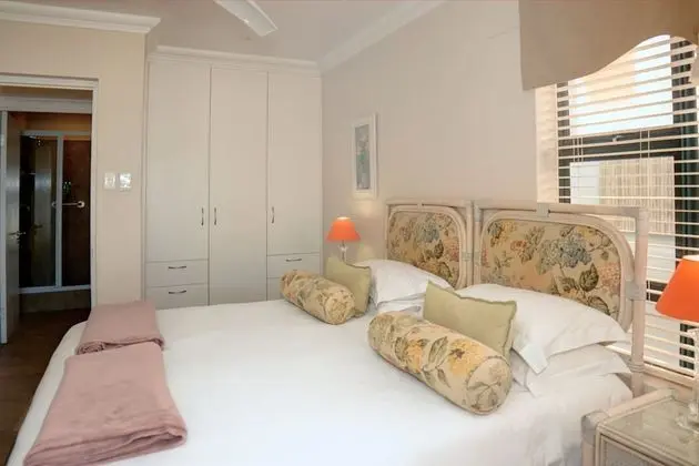 Dolphin Suite