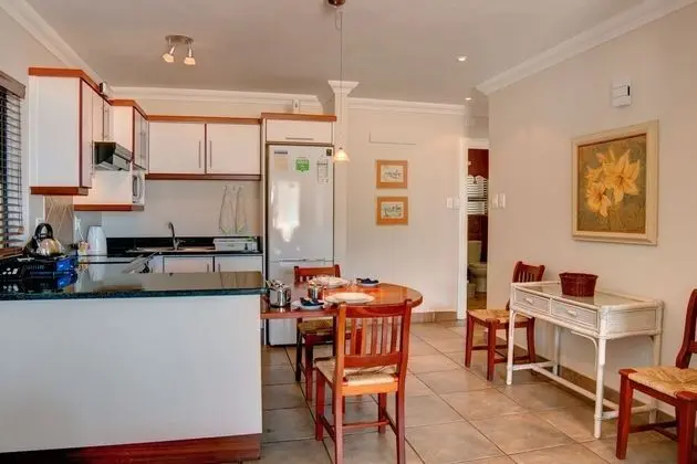 Dolphin Suite